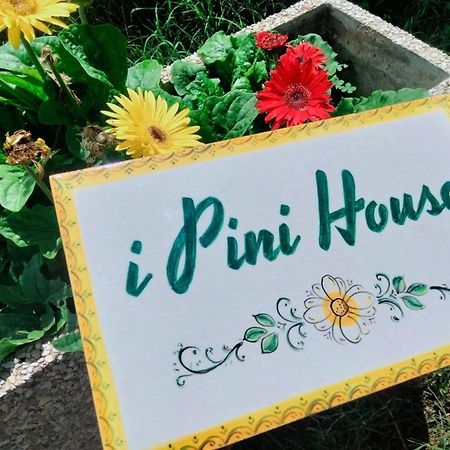 마지오네 I Pini House 빌라 외부 사진