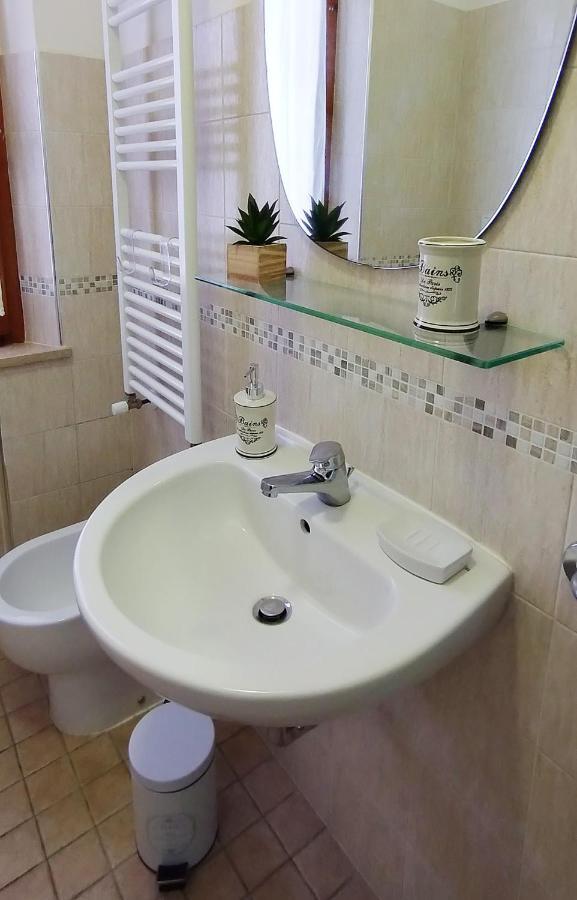 마지오네 I Pini House 빌라 외부 사진